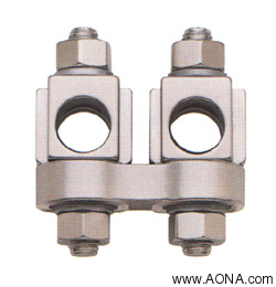 Universal Joint for Two Tubes [393.71]